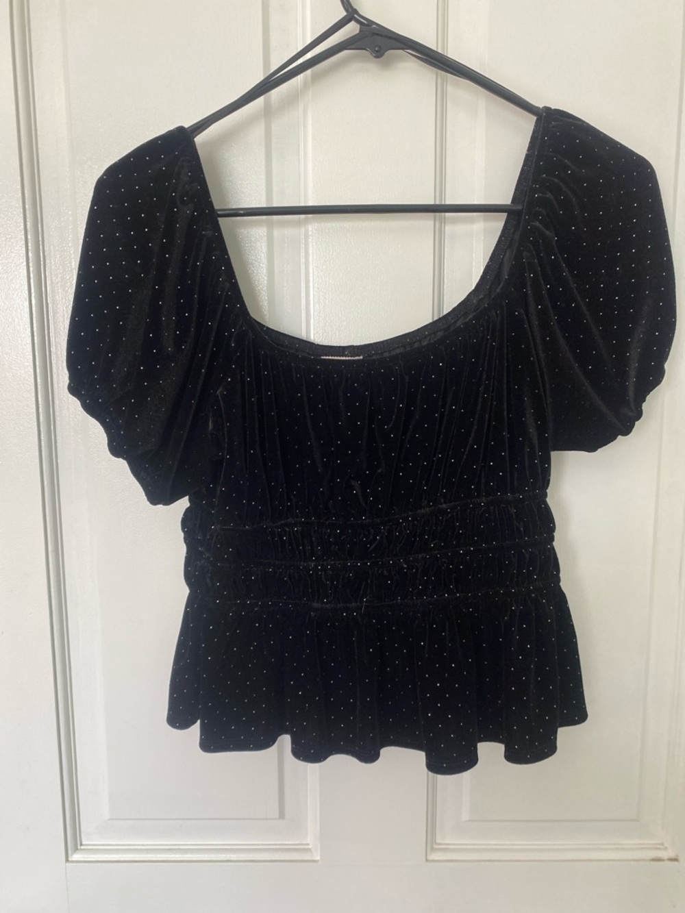 Mi Amore Black Velvet Puff Sleeve Top with Silver Dot Accents